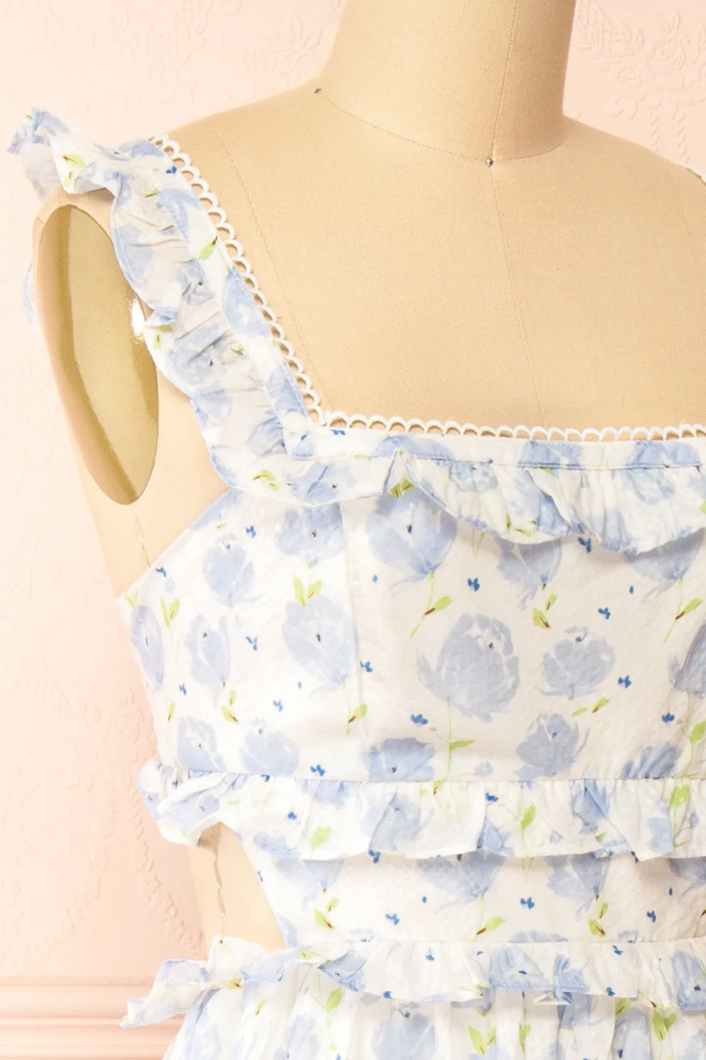 Aisha | Long White Dress w/ Blue Floral Pattern