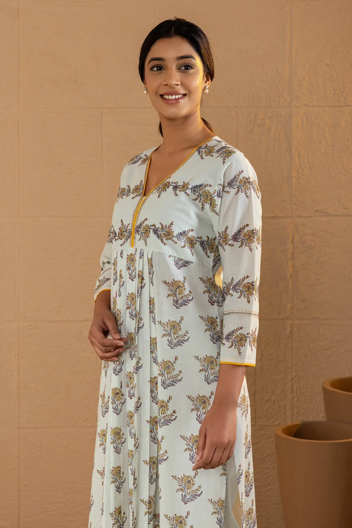 Amal Floral Kurta