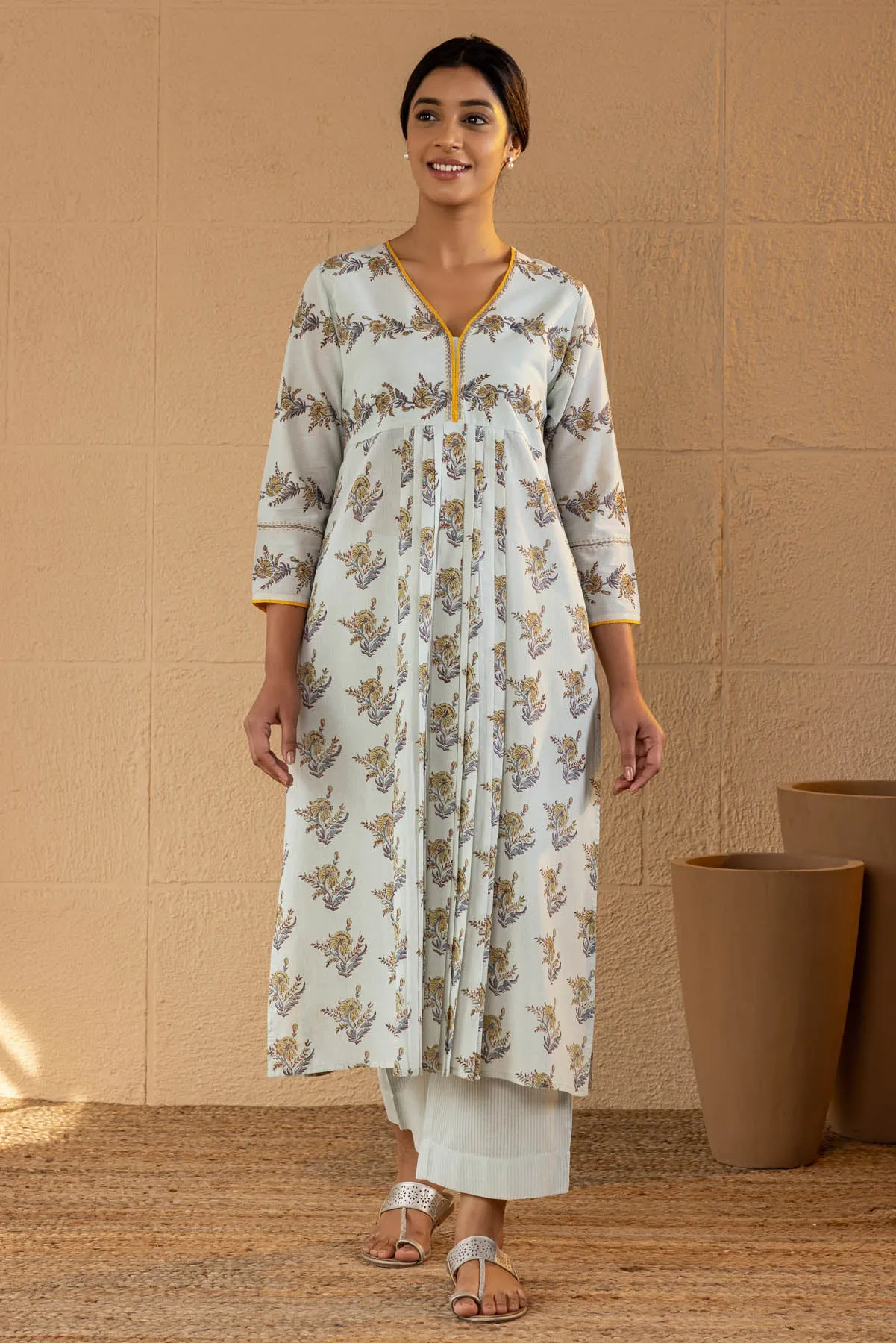 Amal Floral Kurta