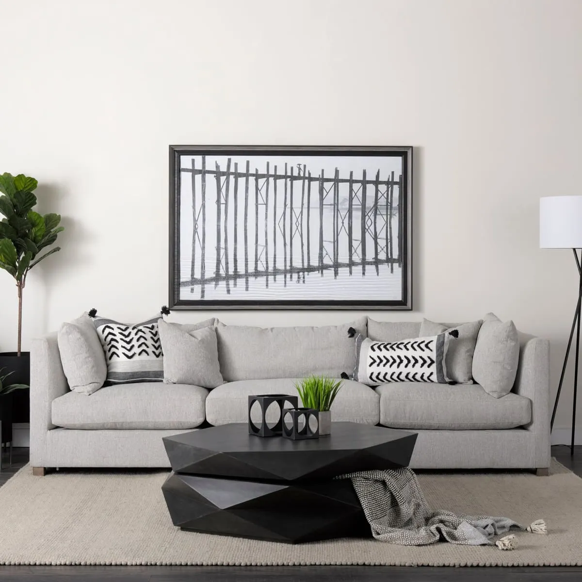 Arreto Coffee Table Black Wood