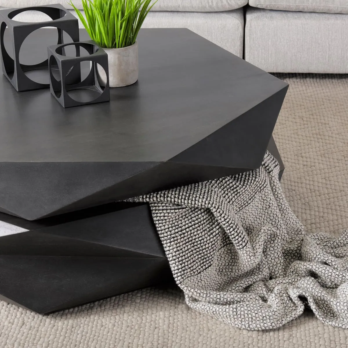 Arreto Coffee Table Black Wood