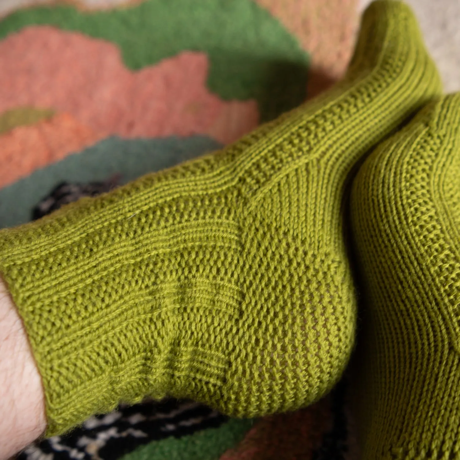 BILLOWING BRAID SOCKS - UNICORN