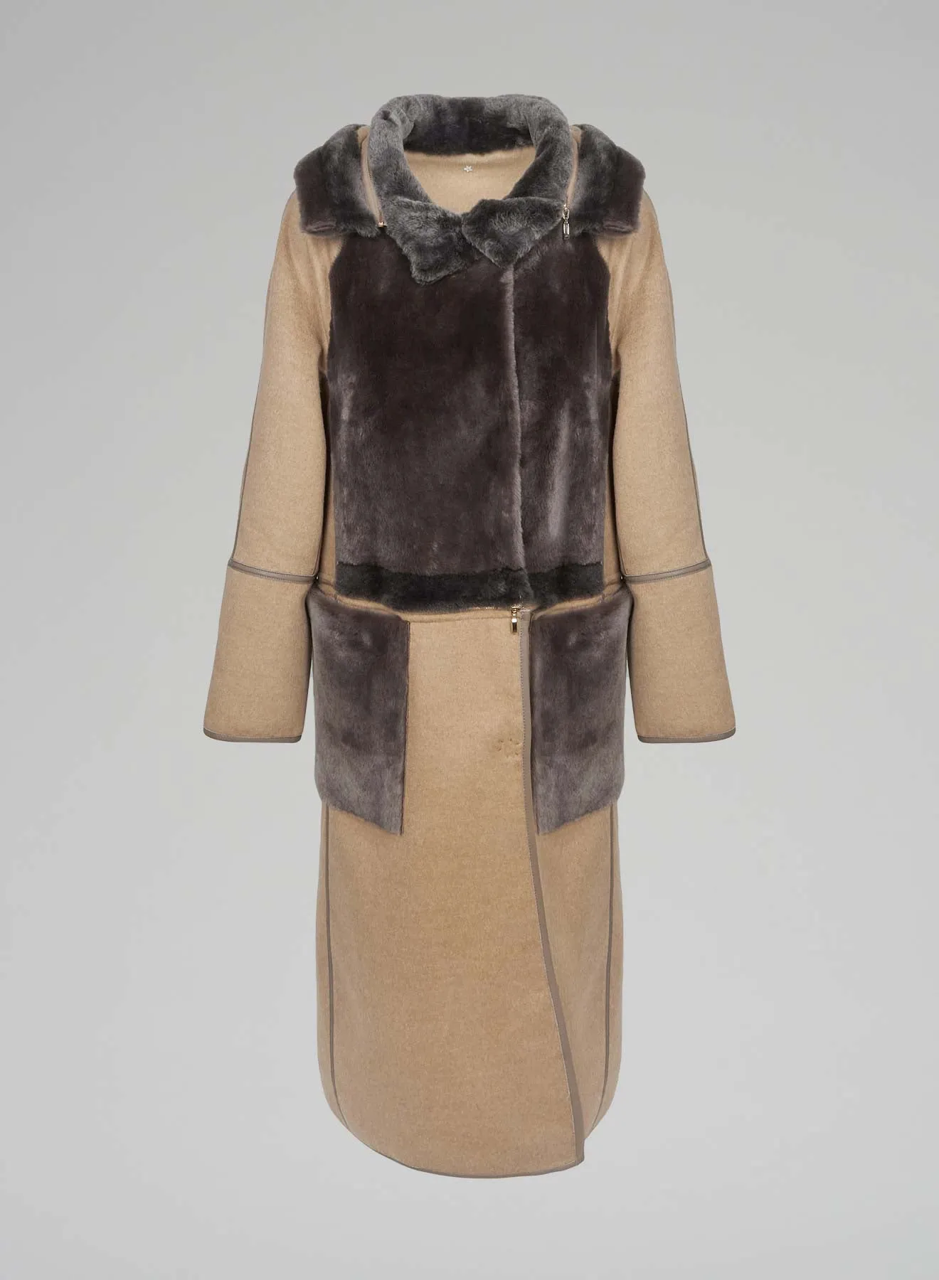CAPPOTTO IN ANGORA E MONTONE