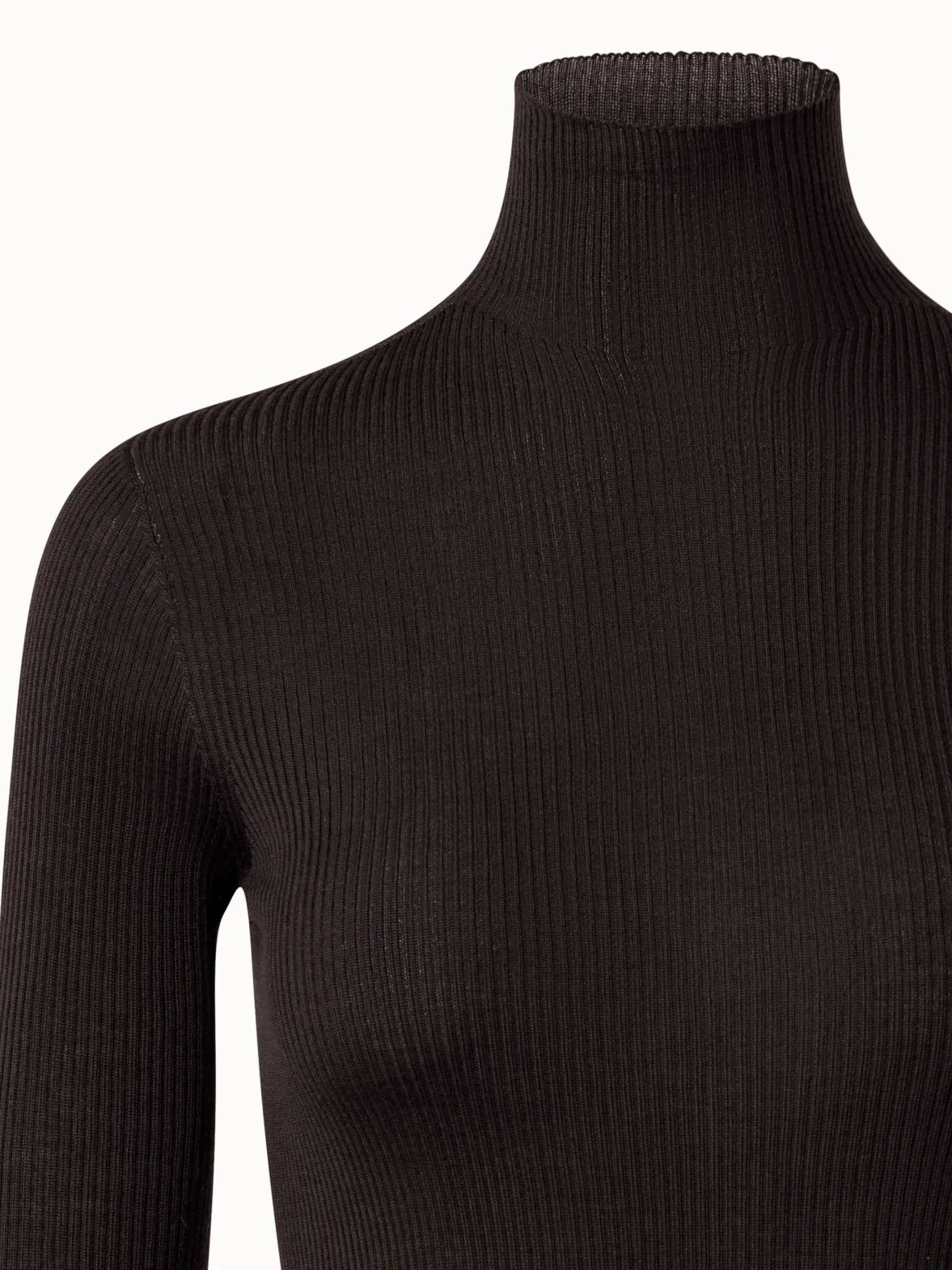 Soft Cashmere Silk Fine Ribbed Mock Neck Sweater