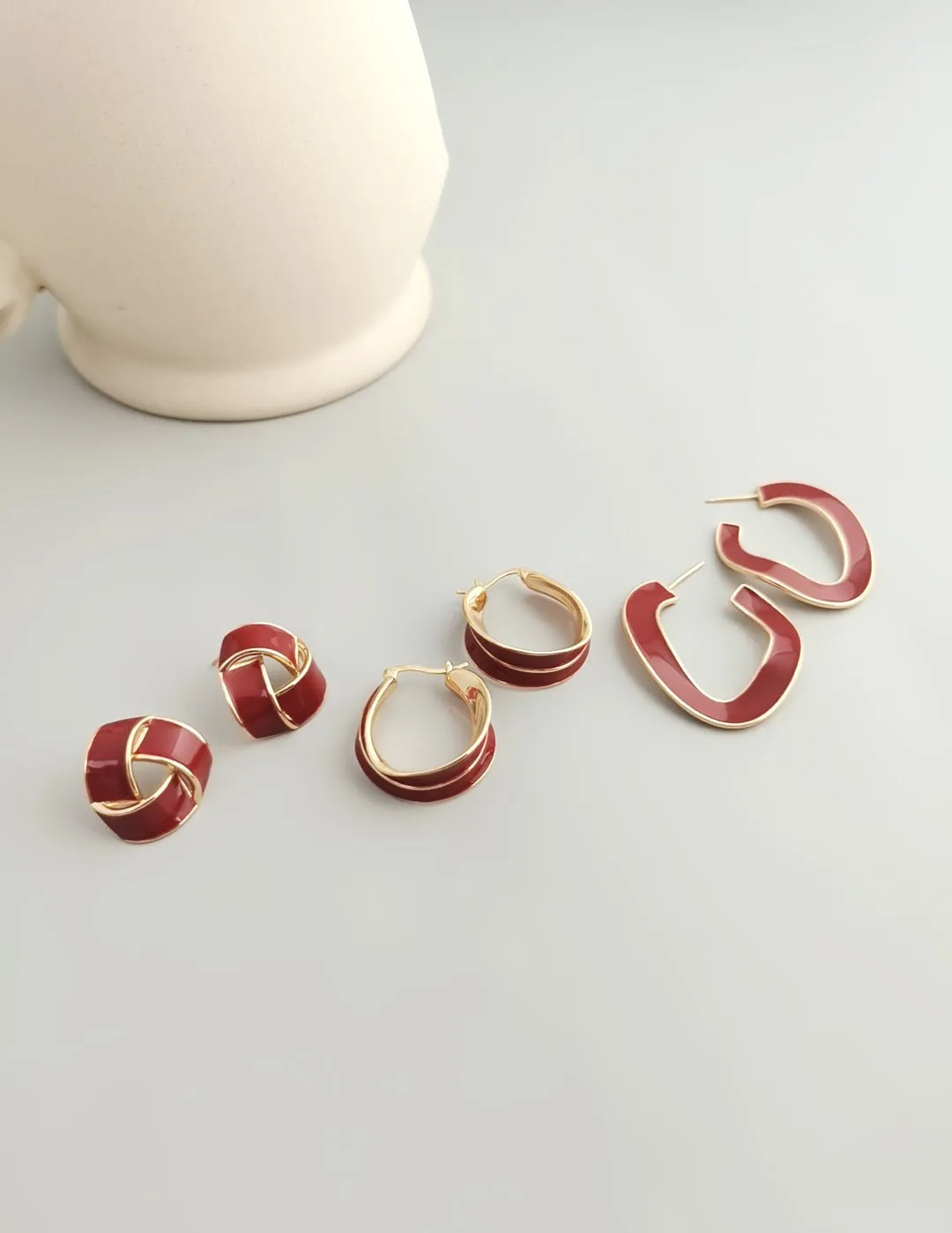 Enamel Glaze Red Earring - Christmas Elegance