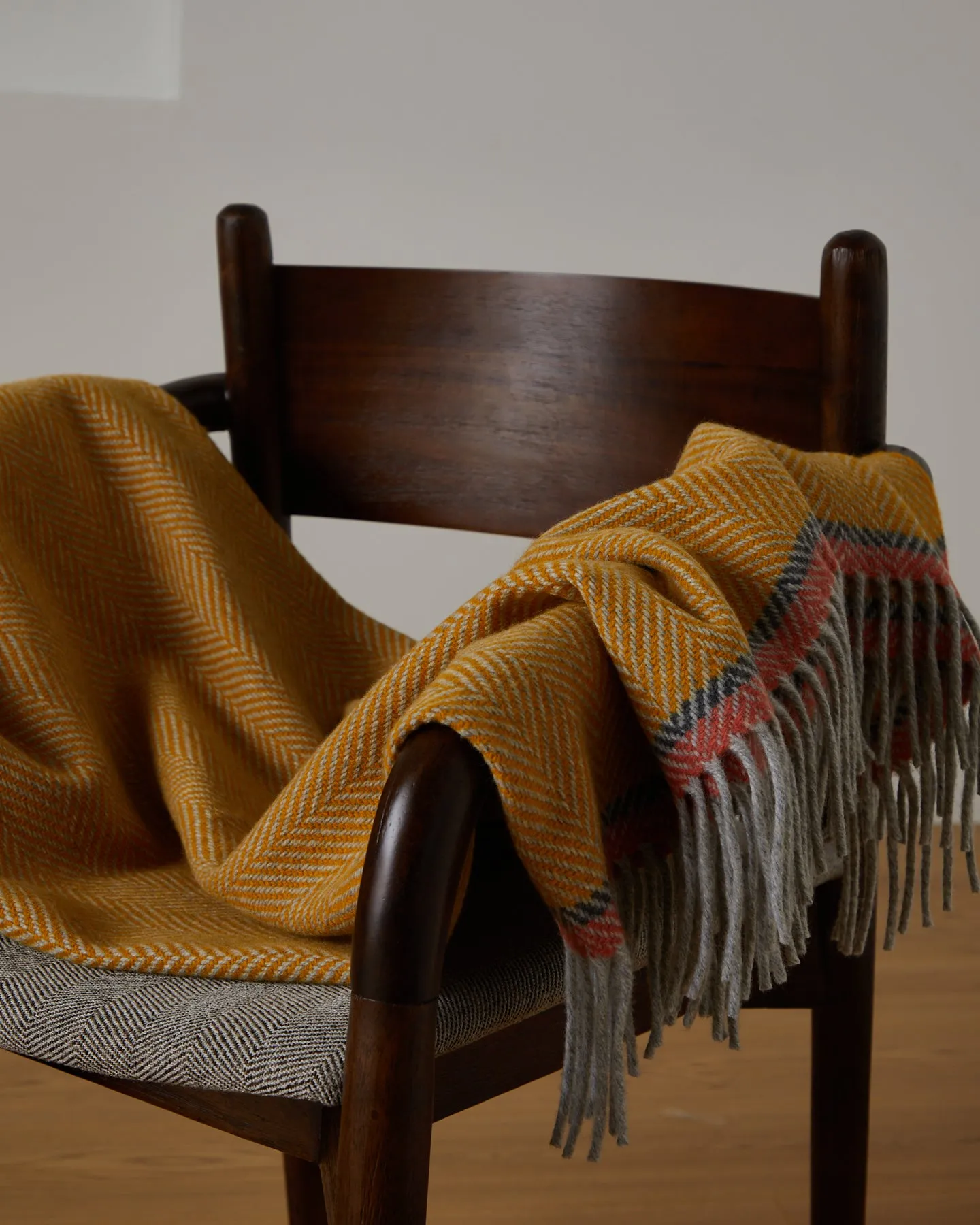Foxford Moy Cashmere and Lambswool Throw