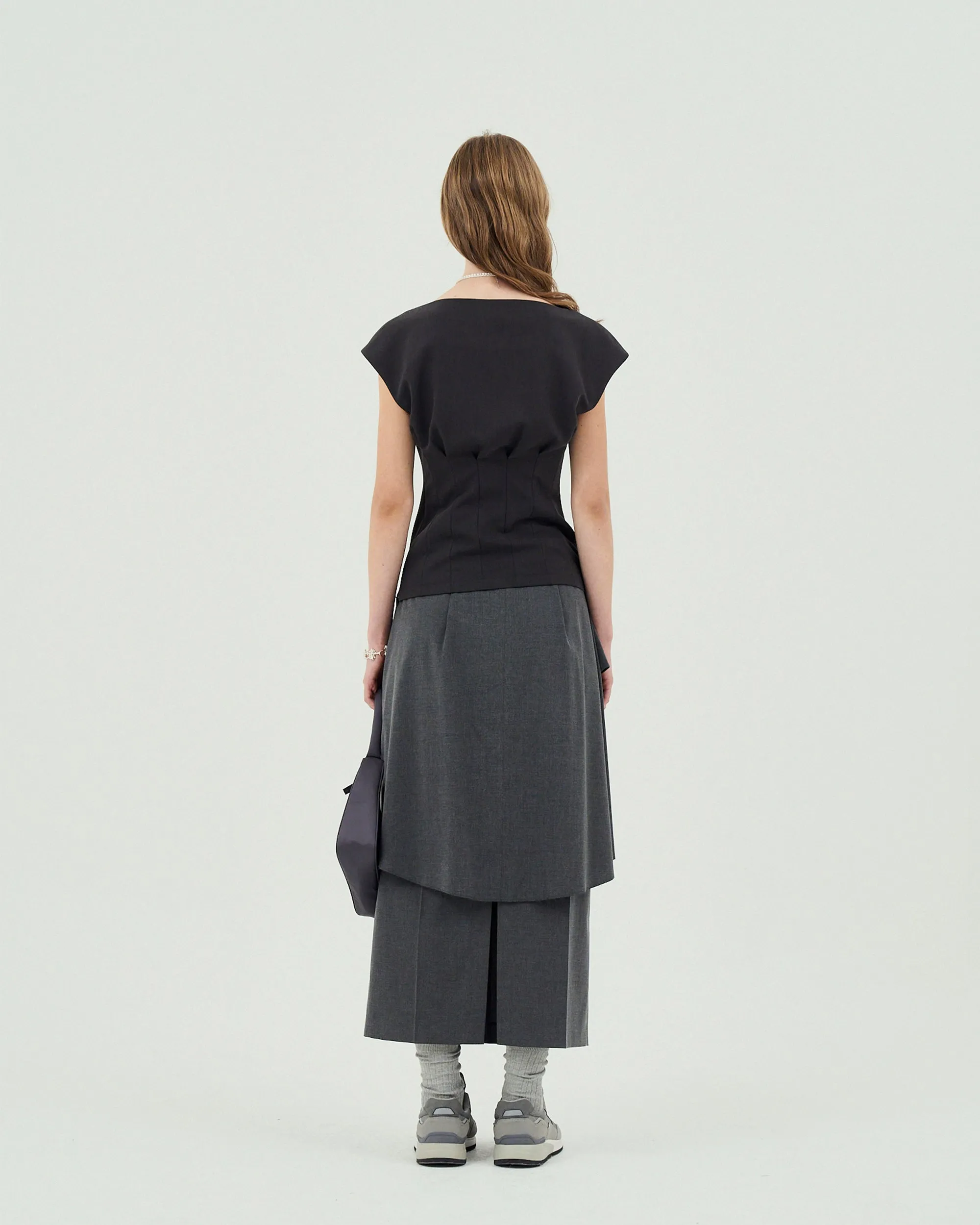 GOEN.J  Slim fitted sleeveless top - Charcoal