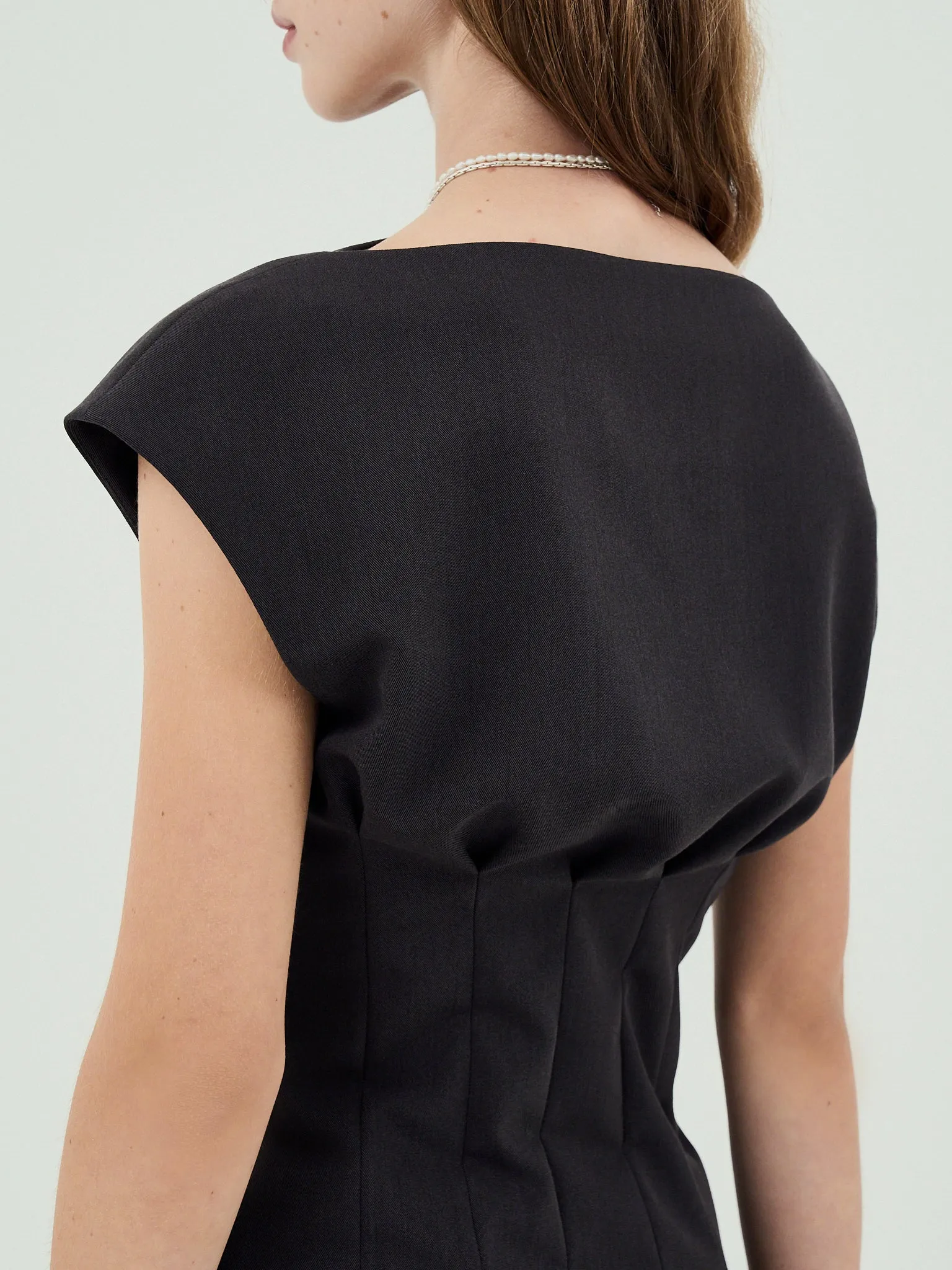 GOEN.J  Slim fitted sleeveless top - Charcoal
