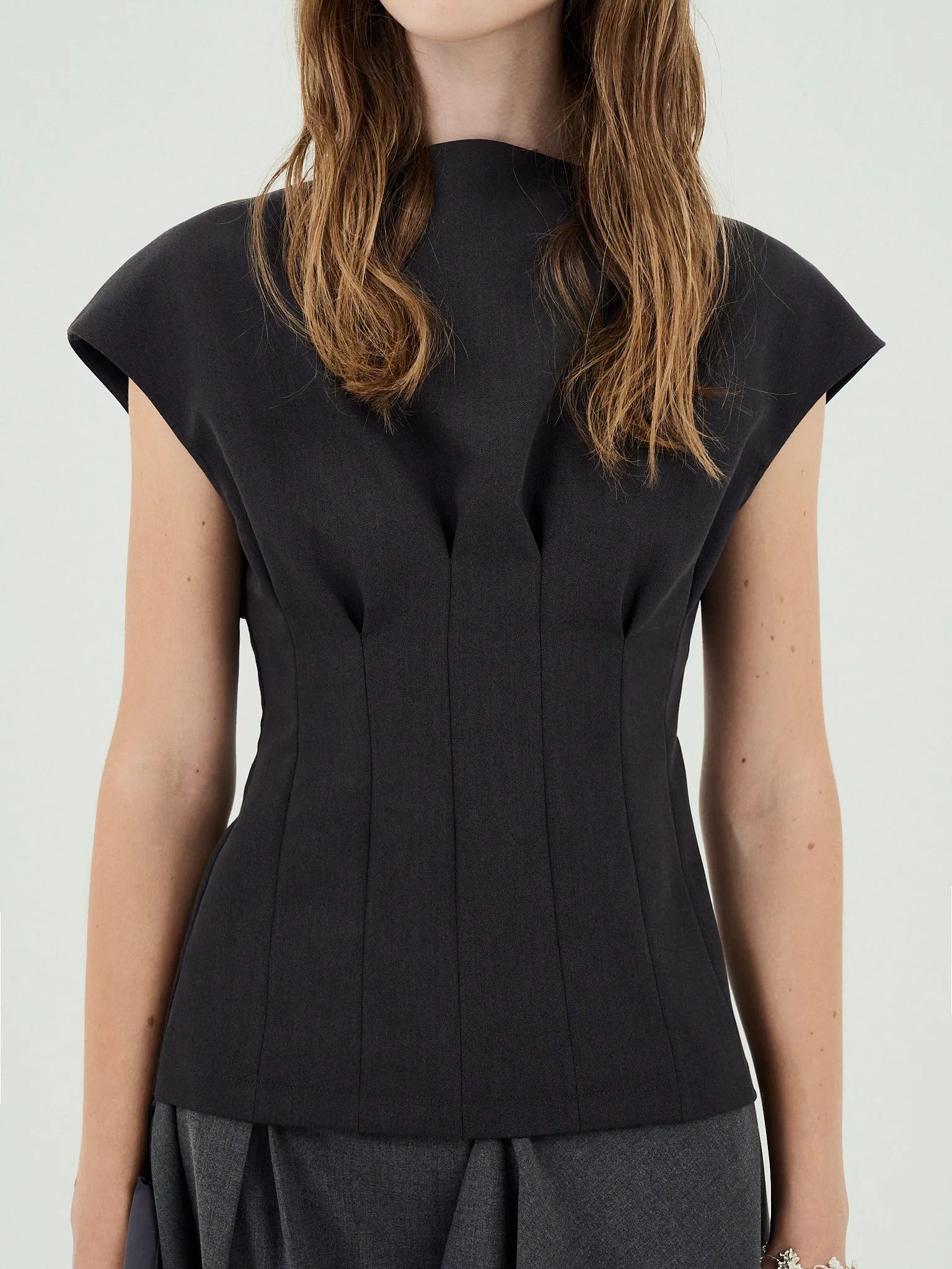GOEN.J  Slim fitted sleeveless top - Charcoal