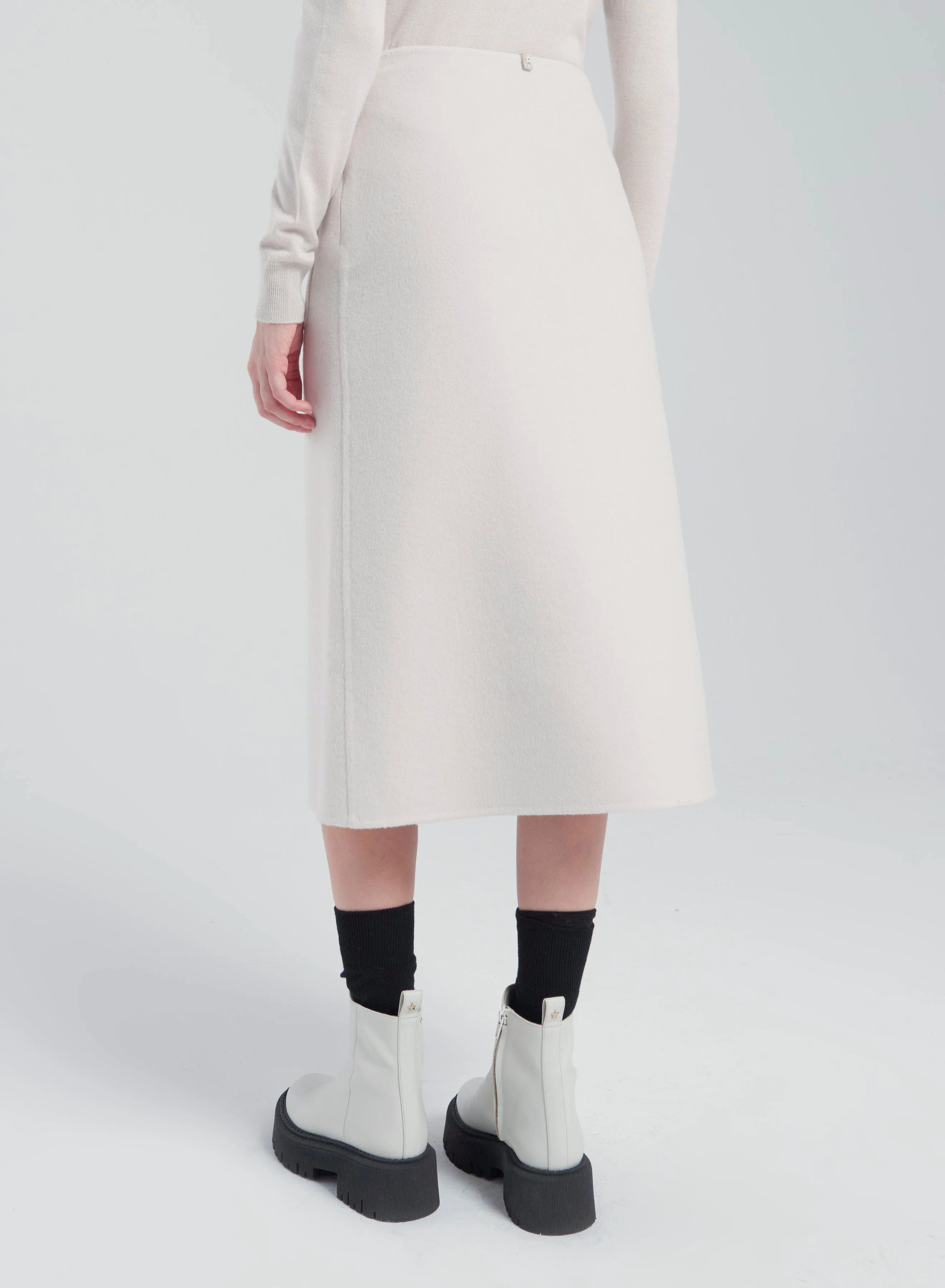 GONNA MIDI IN LANA E ANGORA