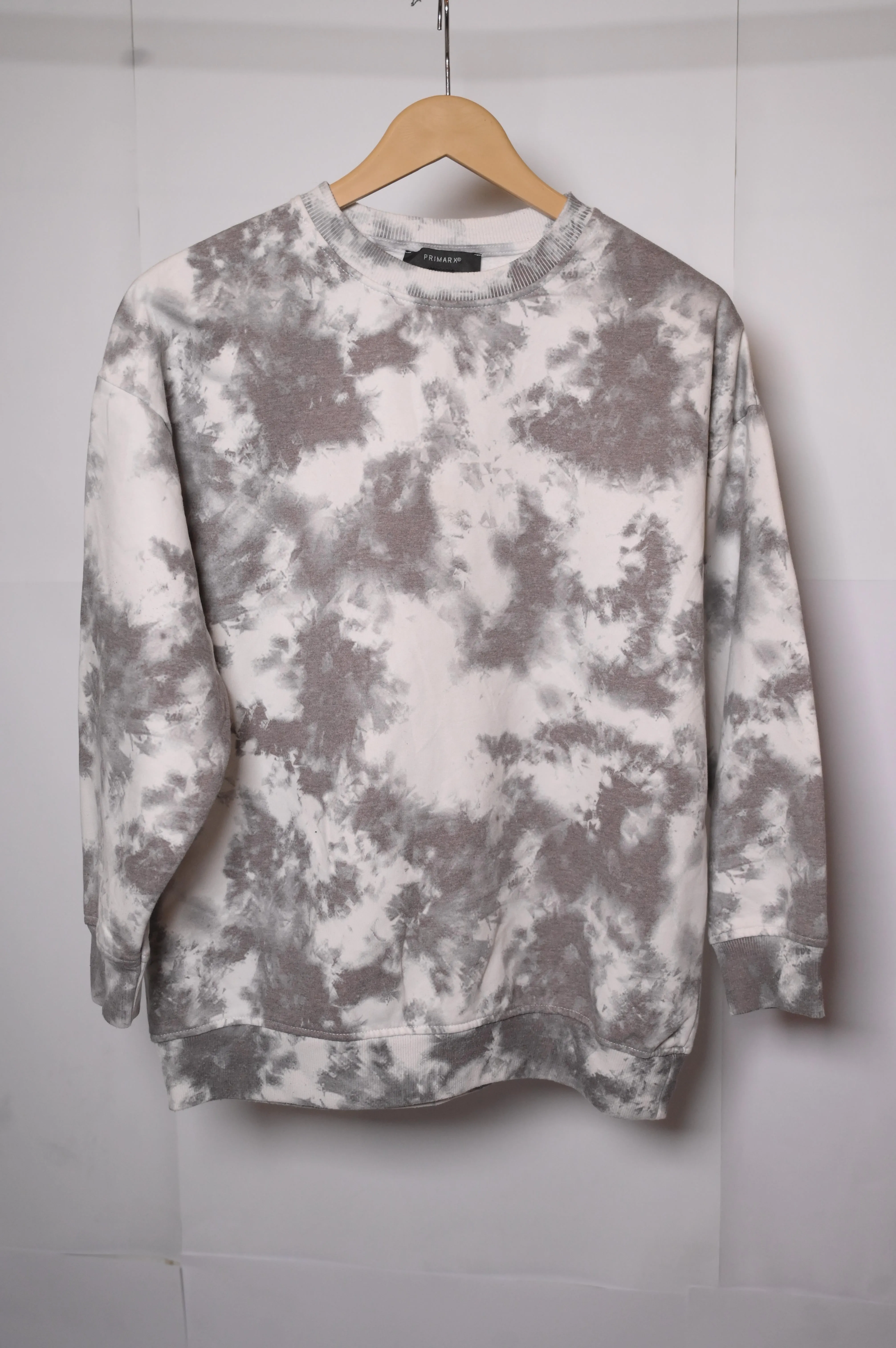 Primark Grey and White Sweatshirt - Small