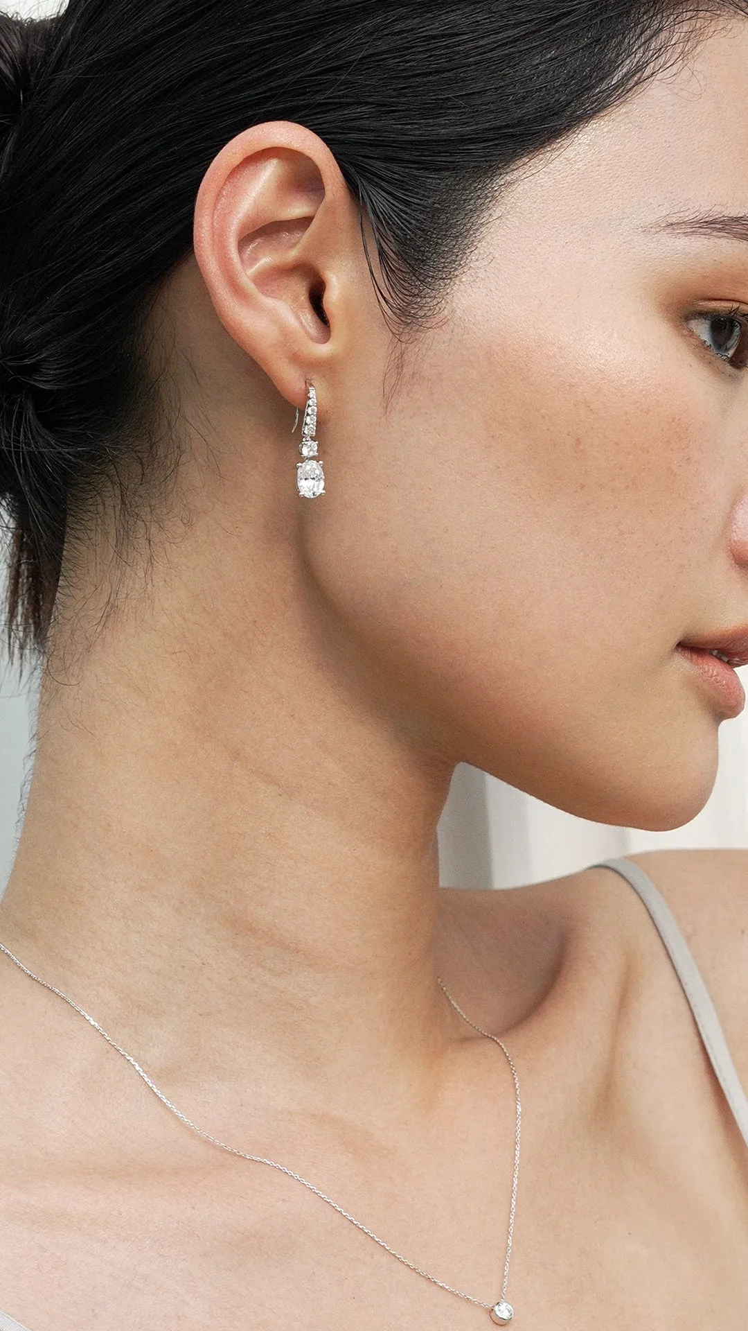 Thea Drop Oval White Gold Plated